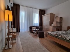 Piata Pucheni, Confort Urban Residence